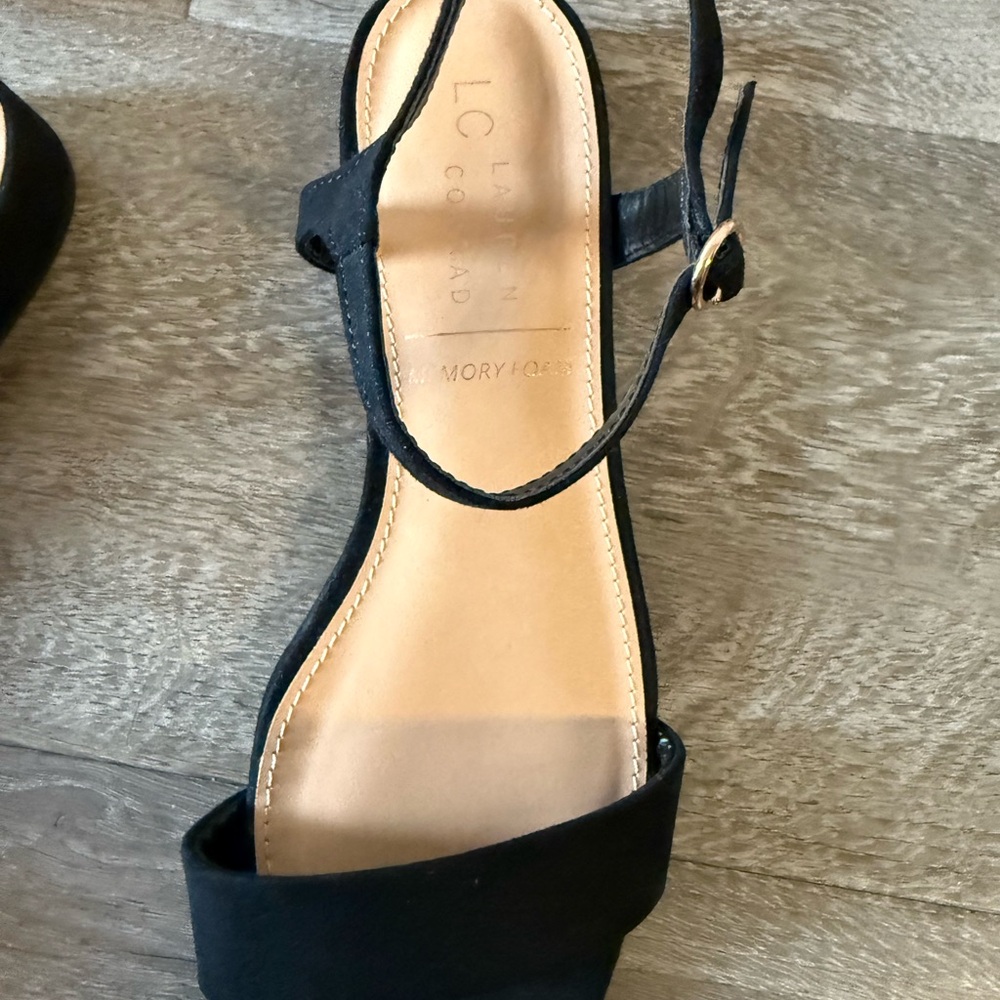 LC Lauren Conrad Black Ankle Strap Sandal Low Heel Size 7.5 EUC - Picture 3 of 9